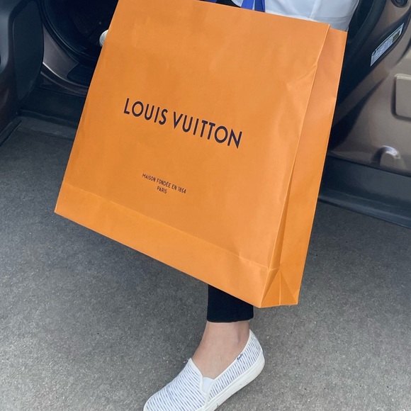 Meet your Posher, IL - Picture 1 of 1